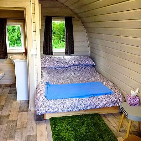 Lodge Carrigeen Glamping *