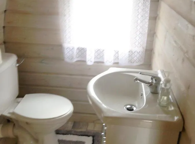 Carrigeen Glamping Lodge *